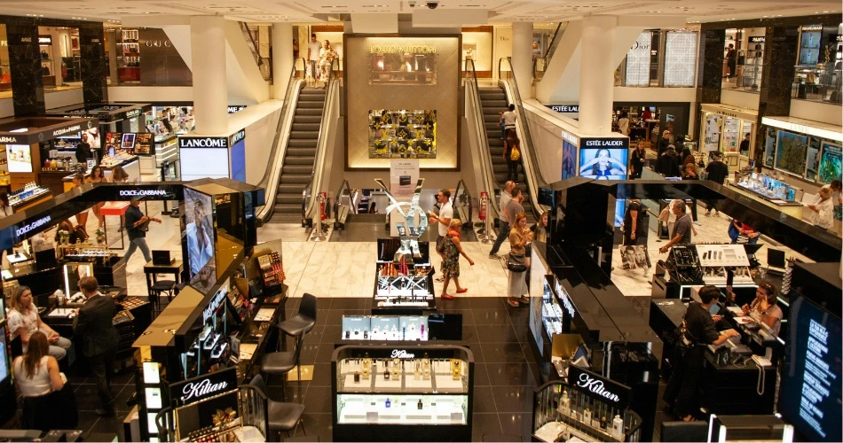 7 Best Shopping Malls in Paris